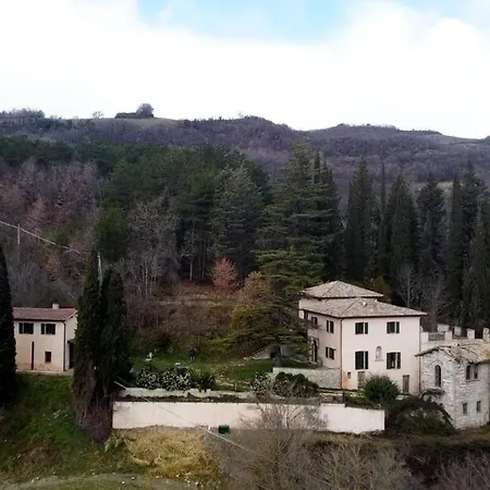 Cerqua Palmata - Waterfall Apartment Assisi